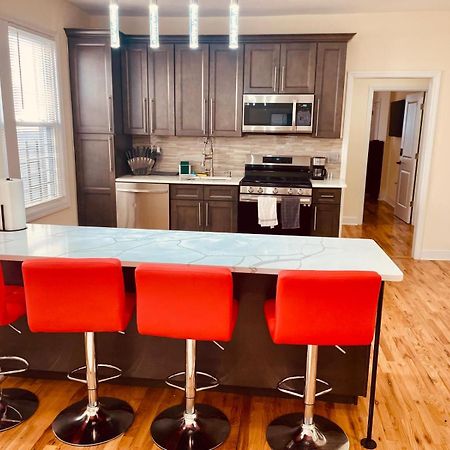 Ooohlala! 2 Beds And 2 Full Baths W/Free Parking Apartment Нюарк Екстериор снимка