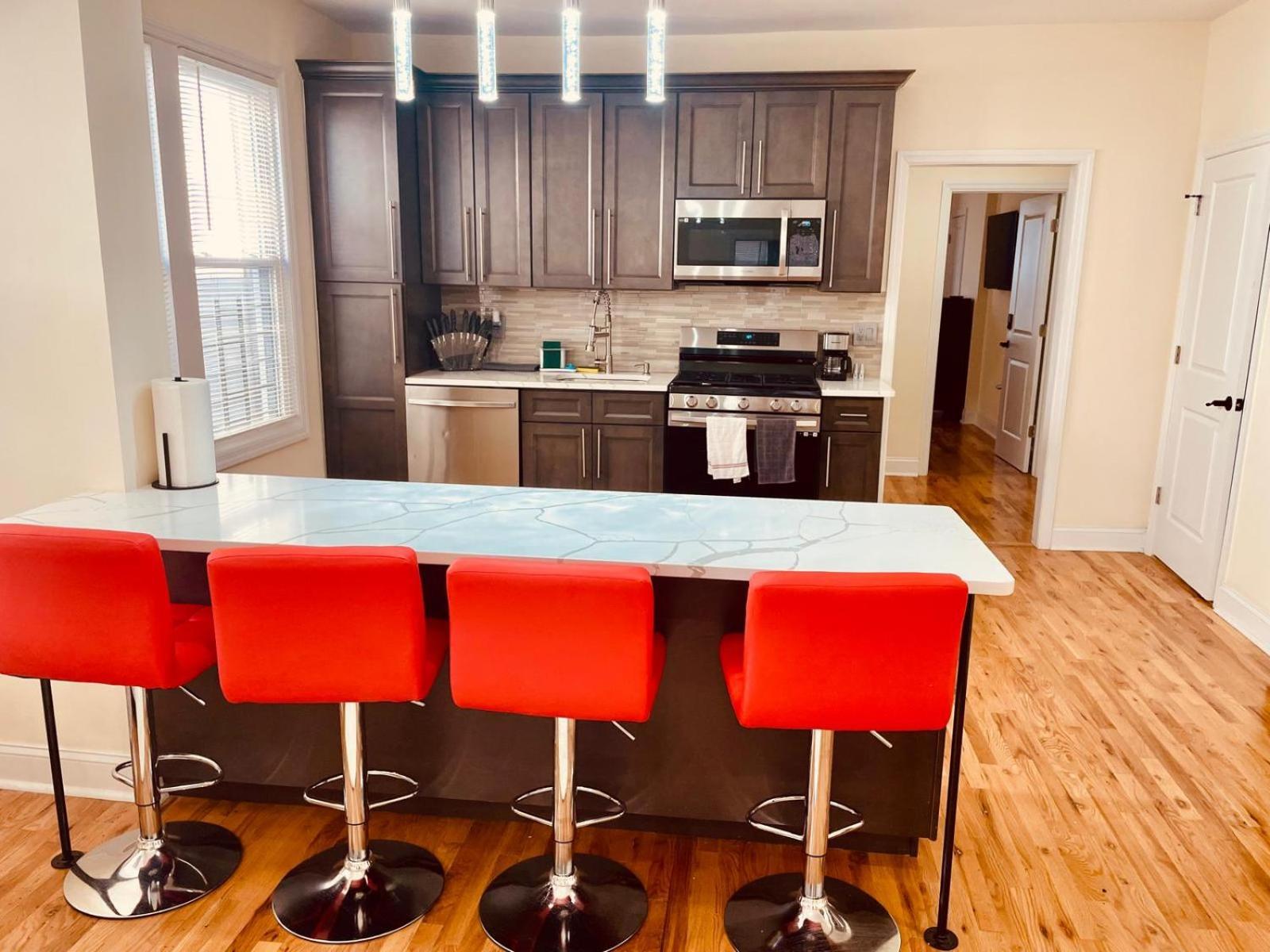 Ooohlala! 2 Beds And 2 Full Baths W/Free Parking Apartment Нюарк Екстериор снимка