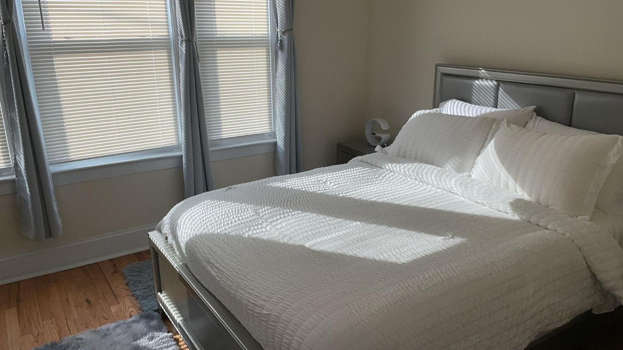 Ooohlala! 2 Beds And 2 Full Baths W/Free Parking Apartment Нюарк Екстериор снимка