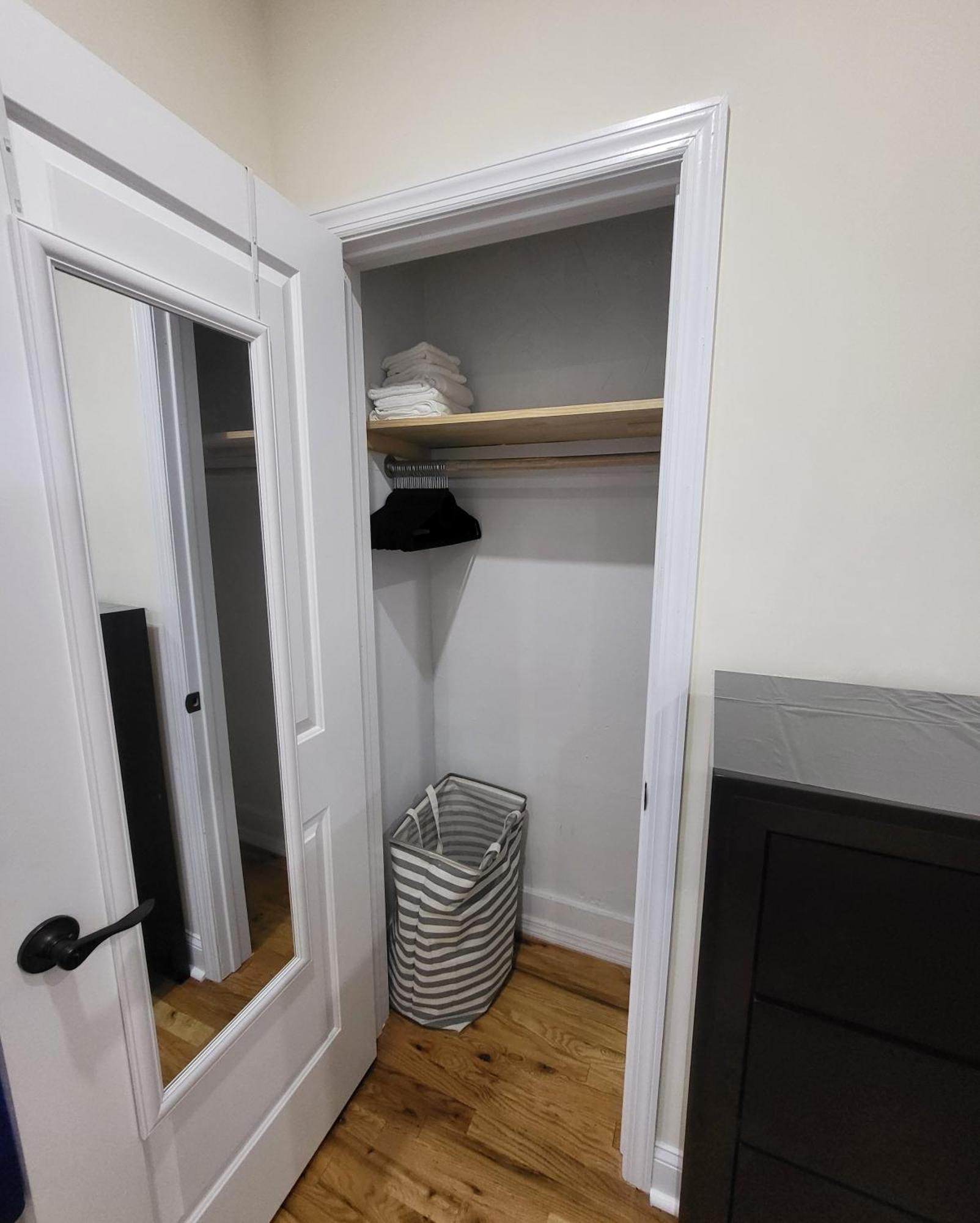 Ooohlala! 2 Beds And 2 Full Baths W/Free Parking Apartment Нюарк Екстериор снимка