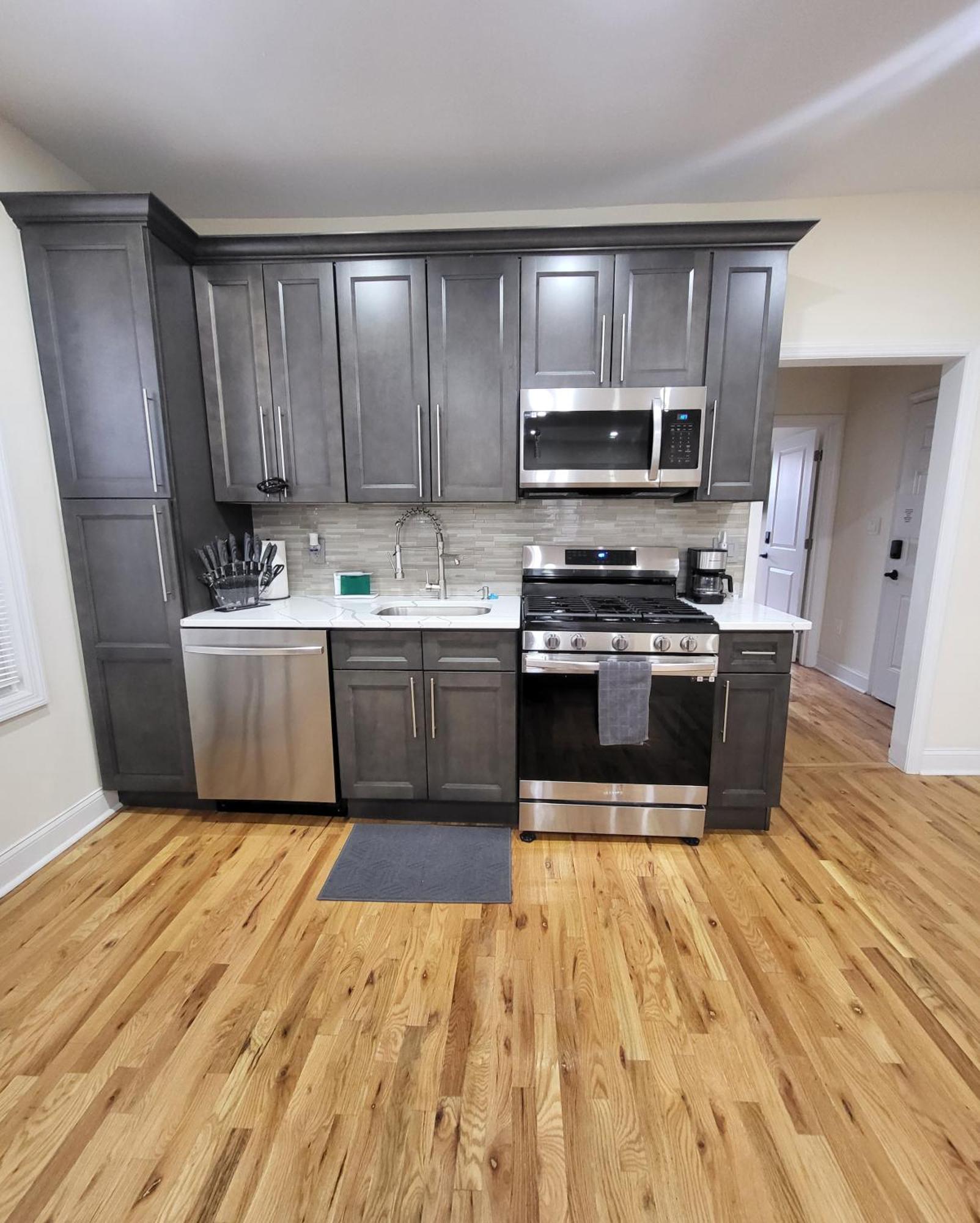 Ooohlala! 2 Beds And 2 Full Baths W/Free Parking Apartment Нюарк Екстериор снимка